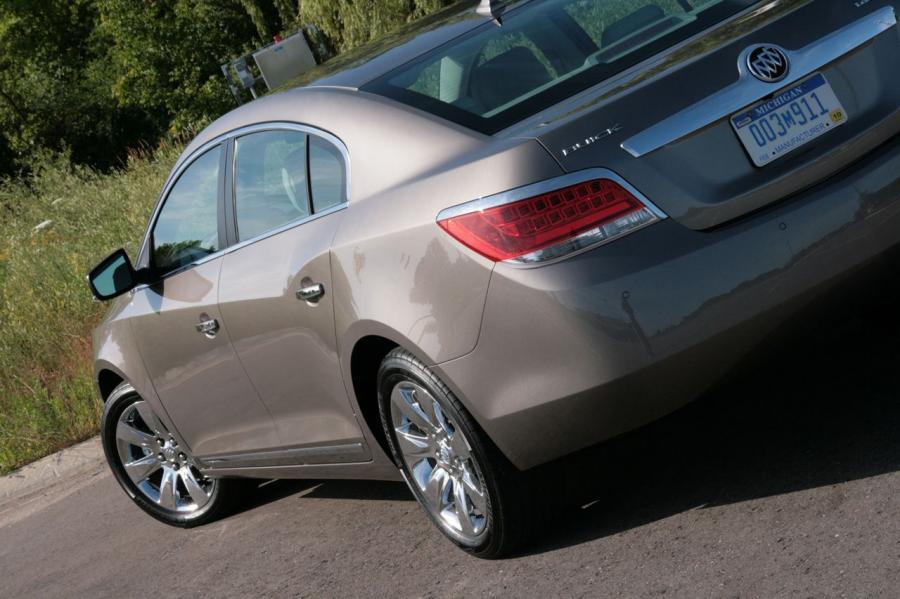 Детали экстерьера Buick LaCrosse 2010 года  (NA) (фото 57 из 121)